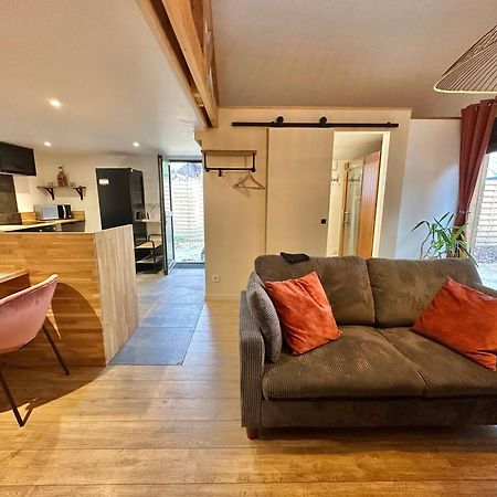 La Ptite Maison Proche Rouen La Vaupalière Exteriör bild
