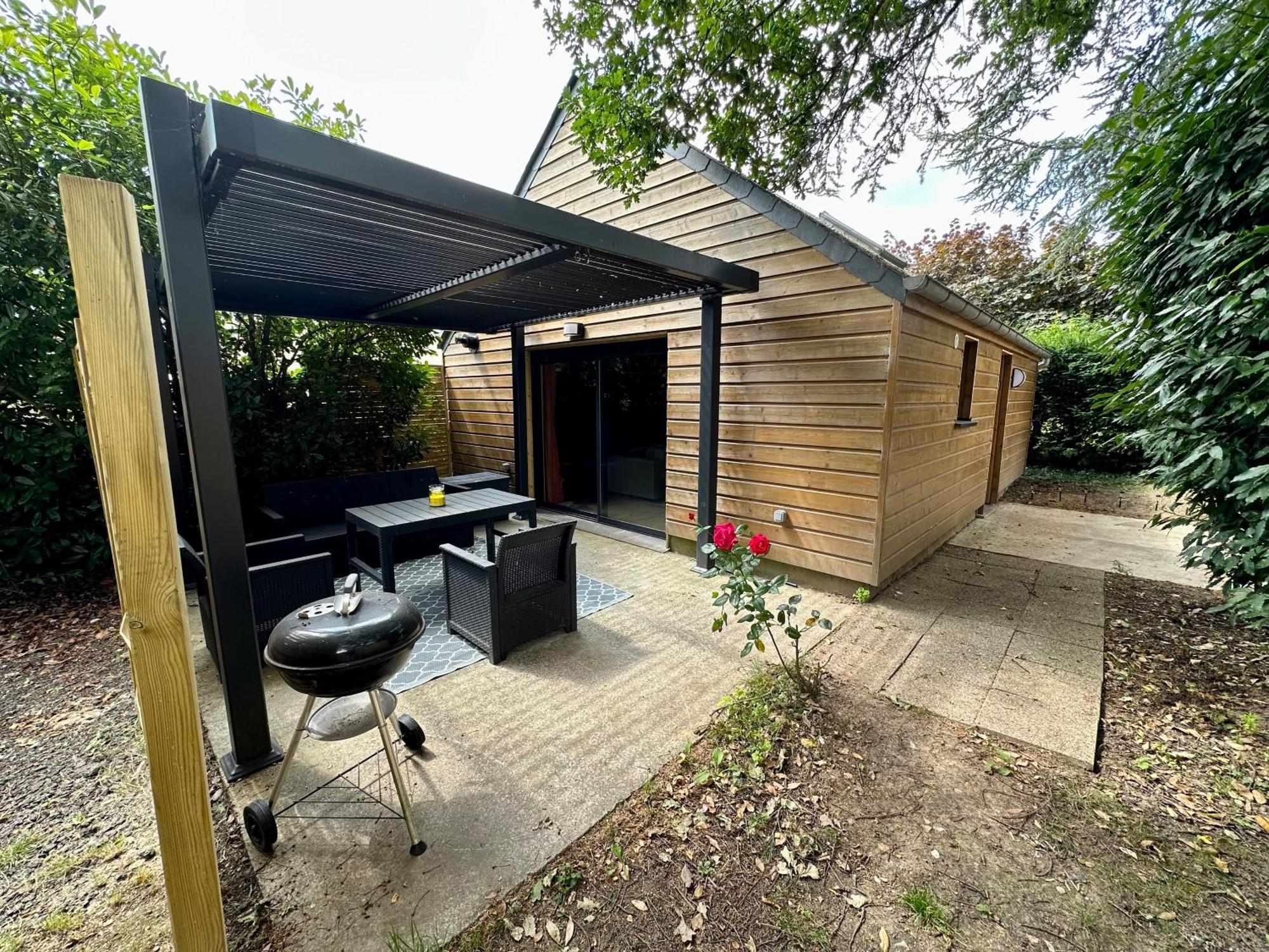 La Ptite Maison Proche Rouen La Vaupalière Exteriör bild